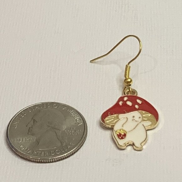 Mushroom Earring, Silly Earring, Funny Food Earring, Gift Idea, Novelty Earring - Picture 6 of 6